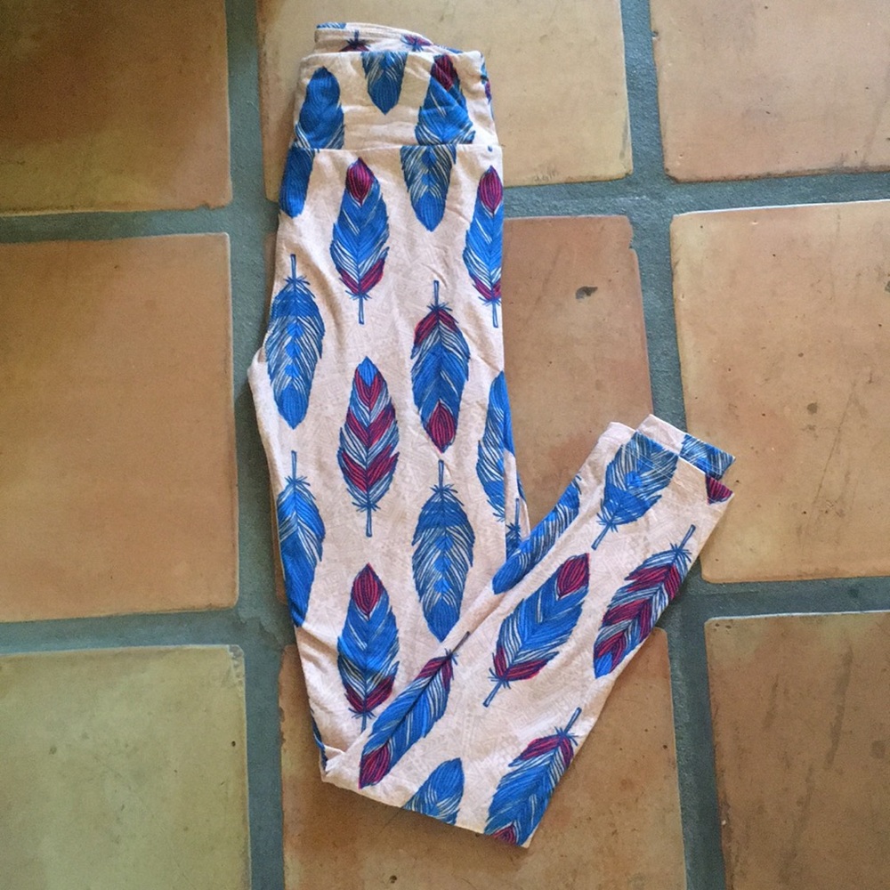 LulaRoe Feather Leggings
